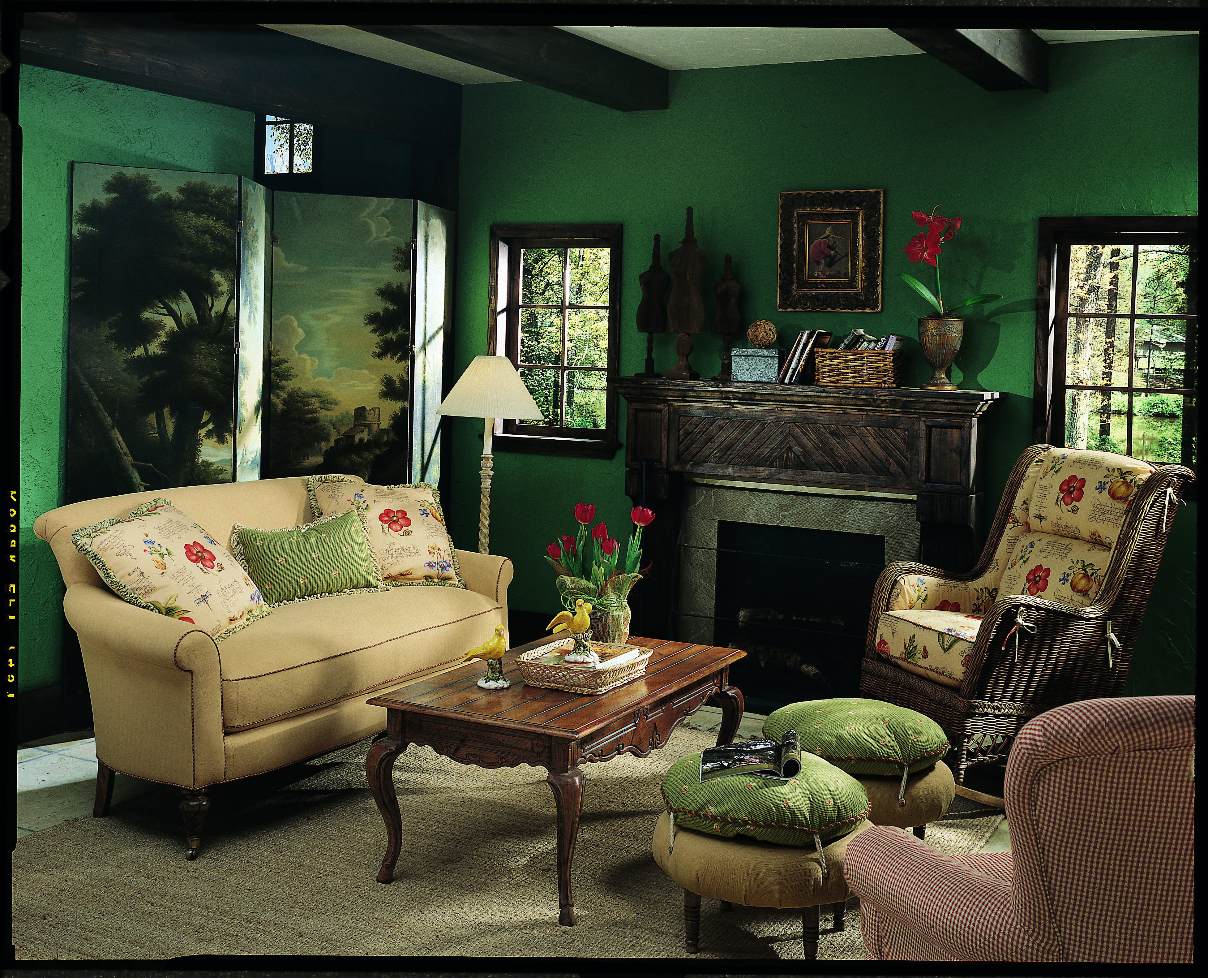 Highland House Furniture 280470 REMY SETTEE