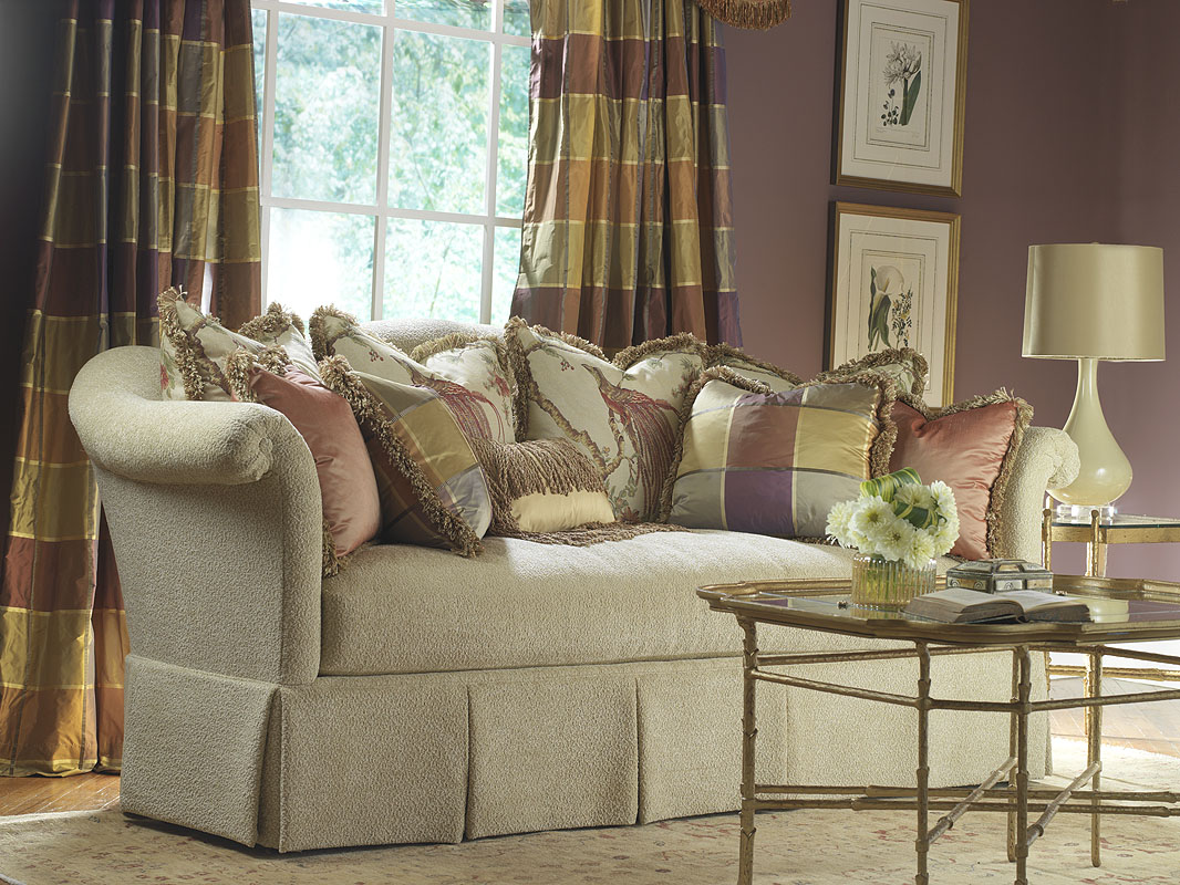 Highland House Furniture 4030100 ADELAIDE SOFA